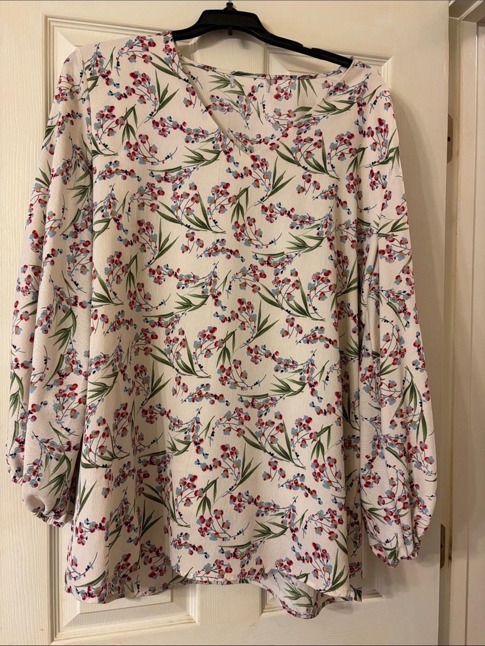 Cream Floral Long Sleeve Blouse